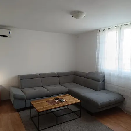 Apartment Petra *