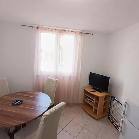 Apartment Petra